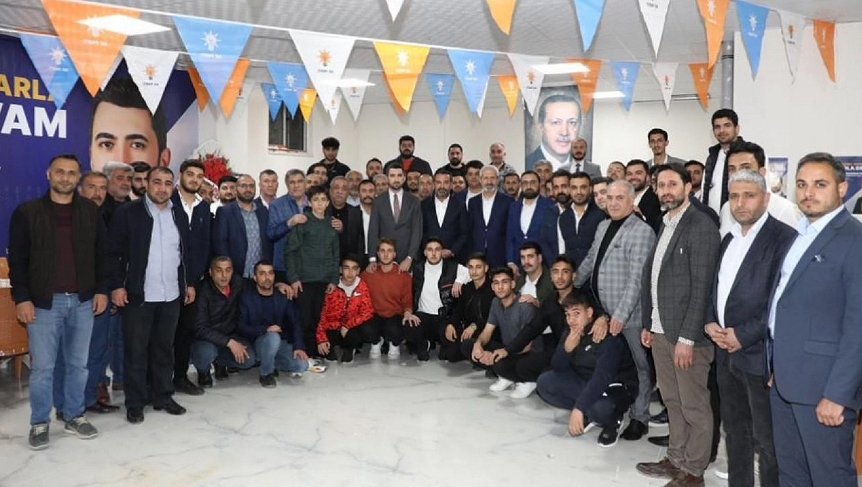 Başkan Şerifoğulları'ndan Ak Parti SKM'ye Ziyaret