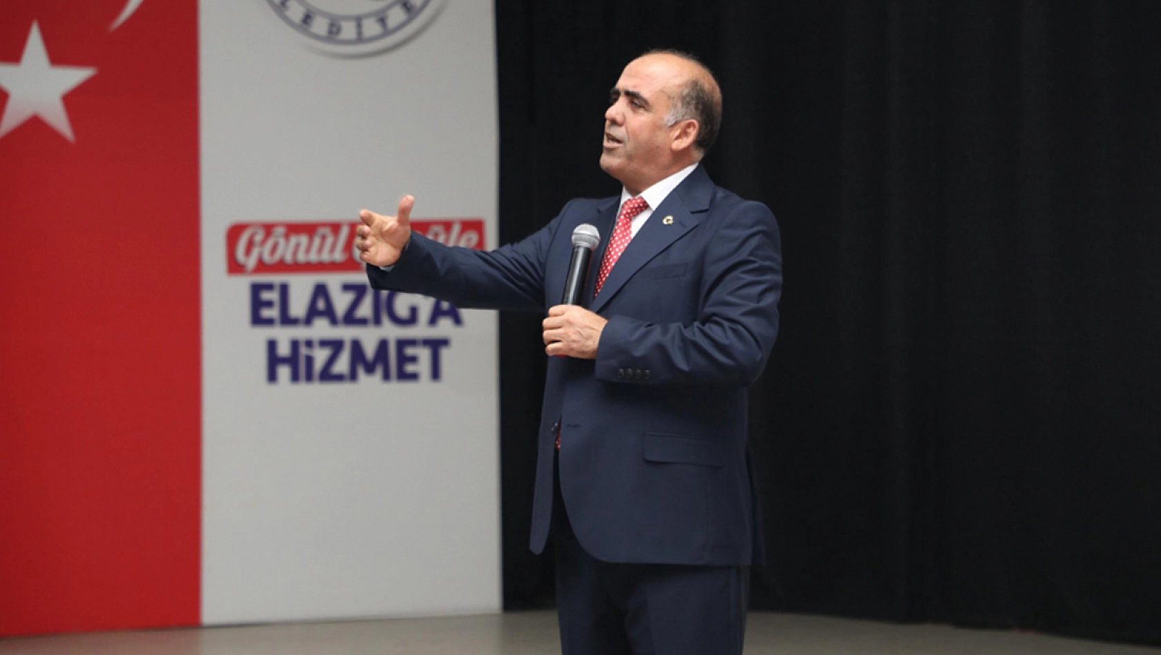 Elazığ Belediyesi'nden Personeline Konferans