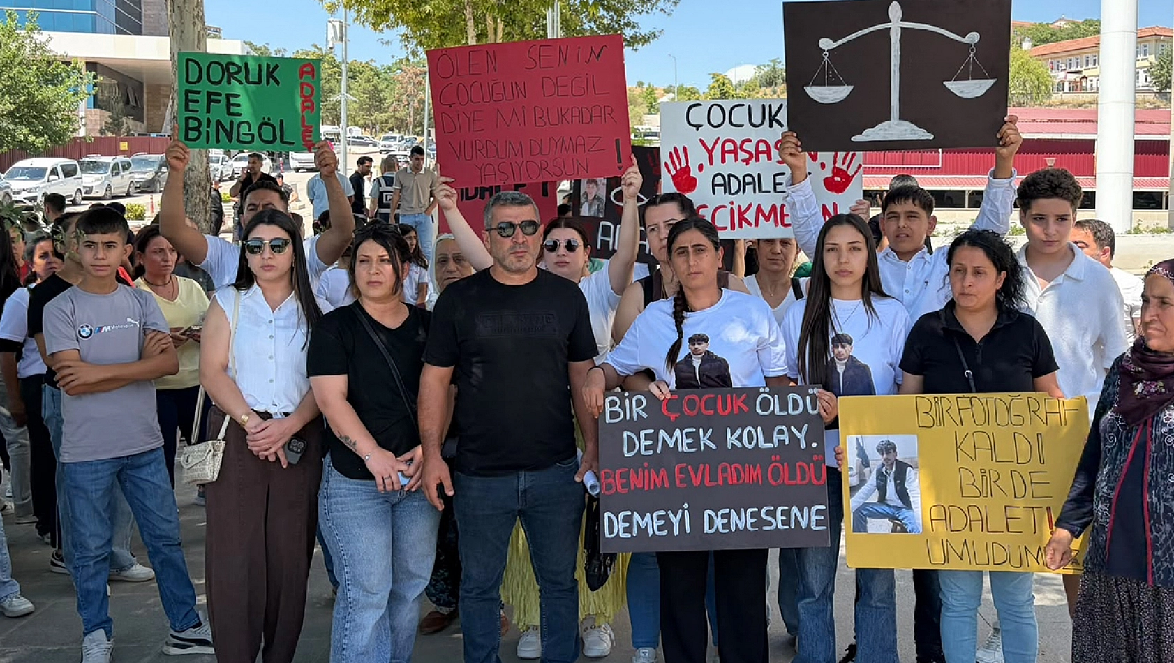 Elazığ'da acılı aile adalet istiyor