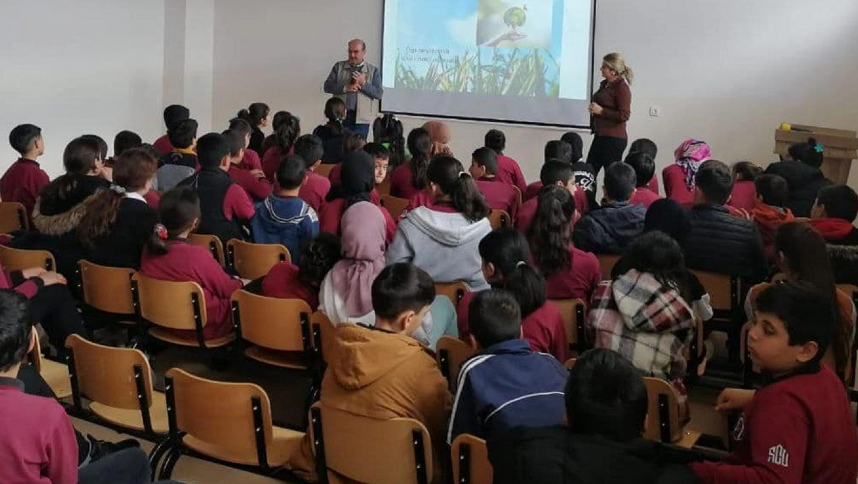 Elazığ'da Öğrencilere Tabiat Eğitimi Verildi