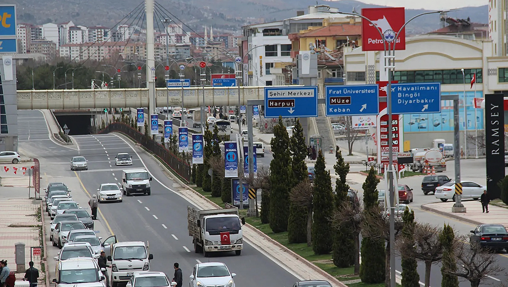 Elazığ'da trafiğe çıkan bir daha düşünecek!