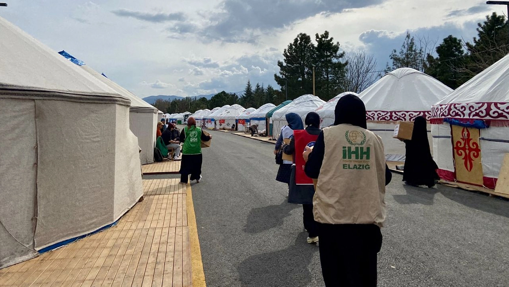 Elazığ'dan Kahramanmaraş'a Kadınlar Gününde Kadın Dayanışması