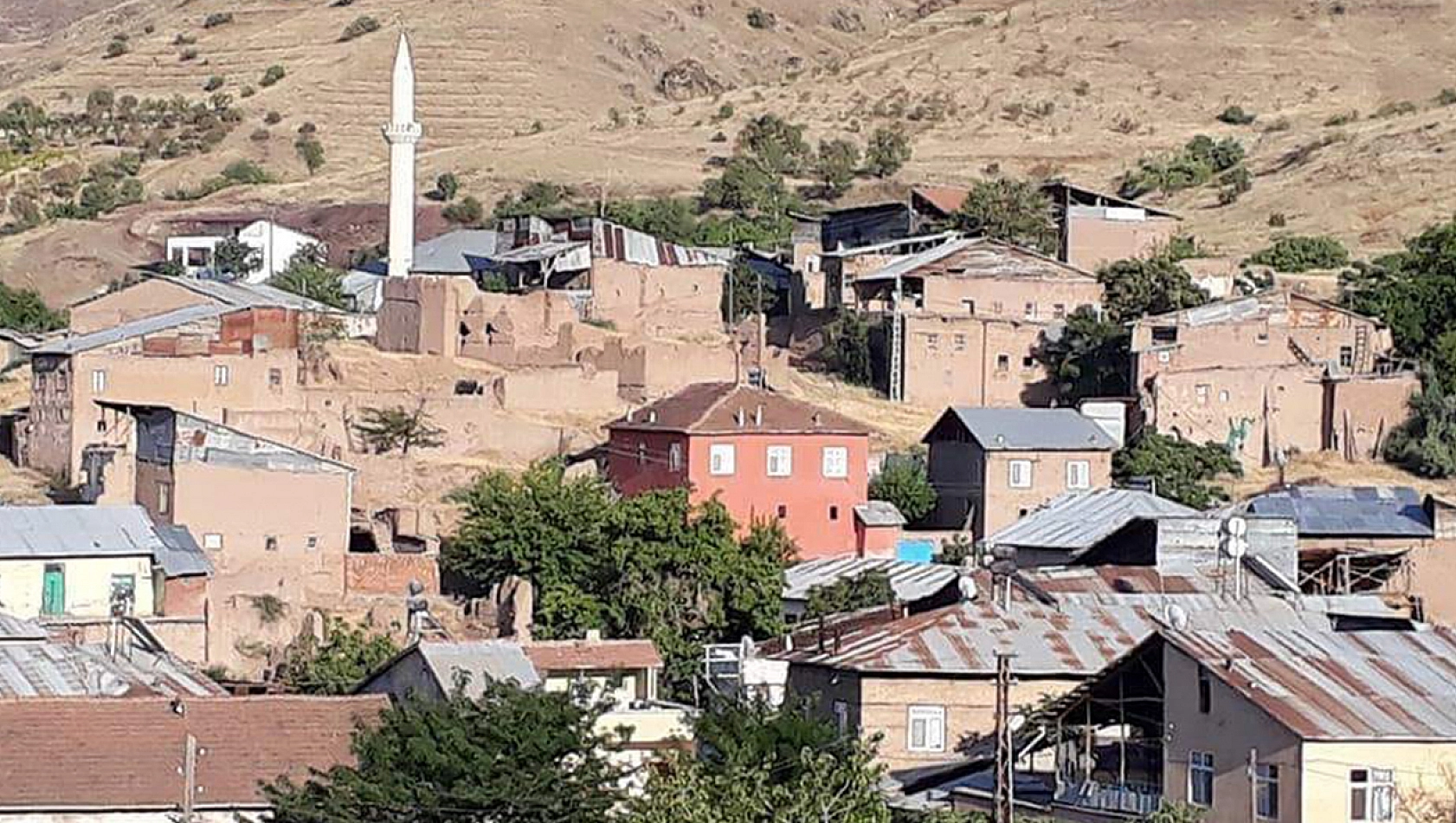 Elazığ'ın En Güzel Köyü Belli Oldu: Duyan Herkes Hem Hak Verecek Hem de Üzülecek