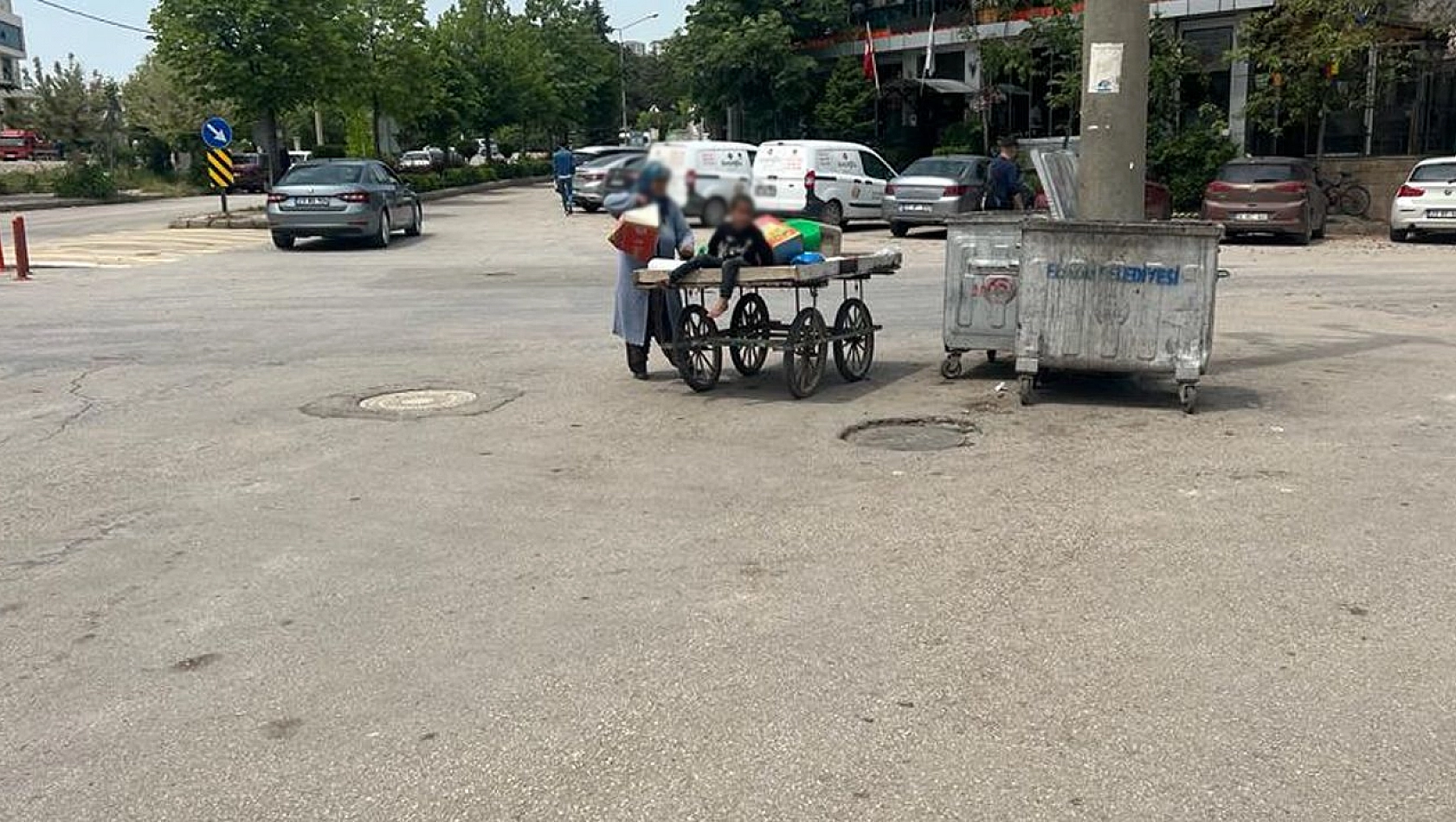 Elazığ Sokaklarında Yürek Burkan Görüntü 