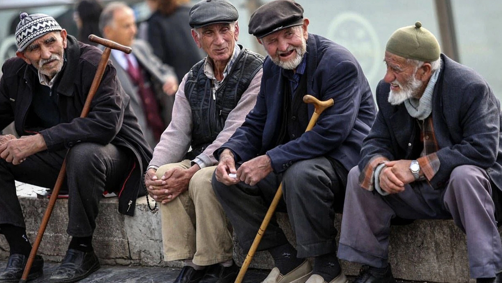 Emeklilikte yeni dönem: Sistem komple değişiyor!