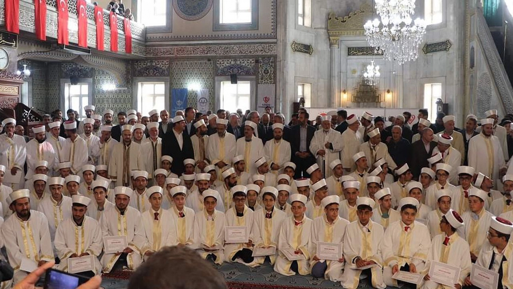 İzzetpaşa Camii'nde hafızlık icazet merasimi yapıldı