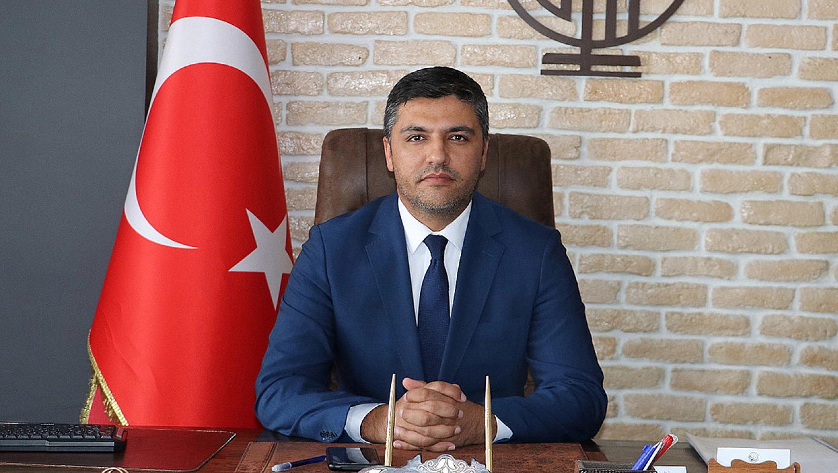 Karakuş: 'Biz tekeden süt çıkarır, hizmete devam ederiz'