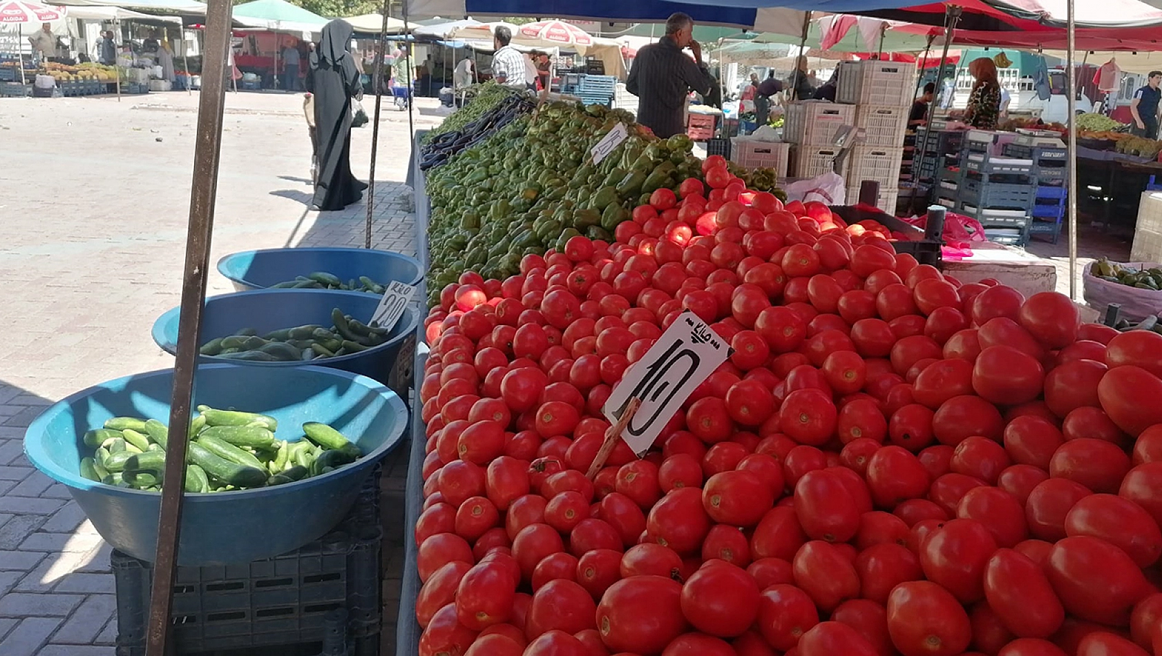 Elazığ'da son durum: Pazar mı Market mi?