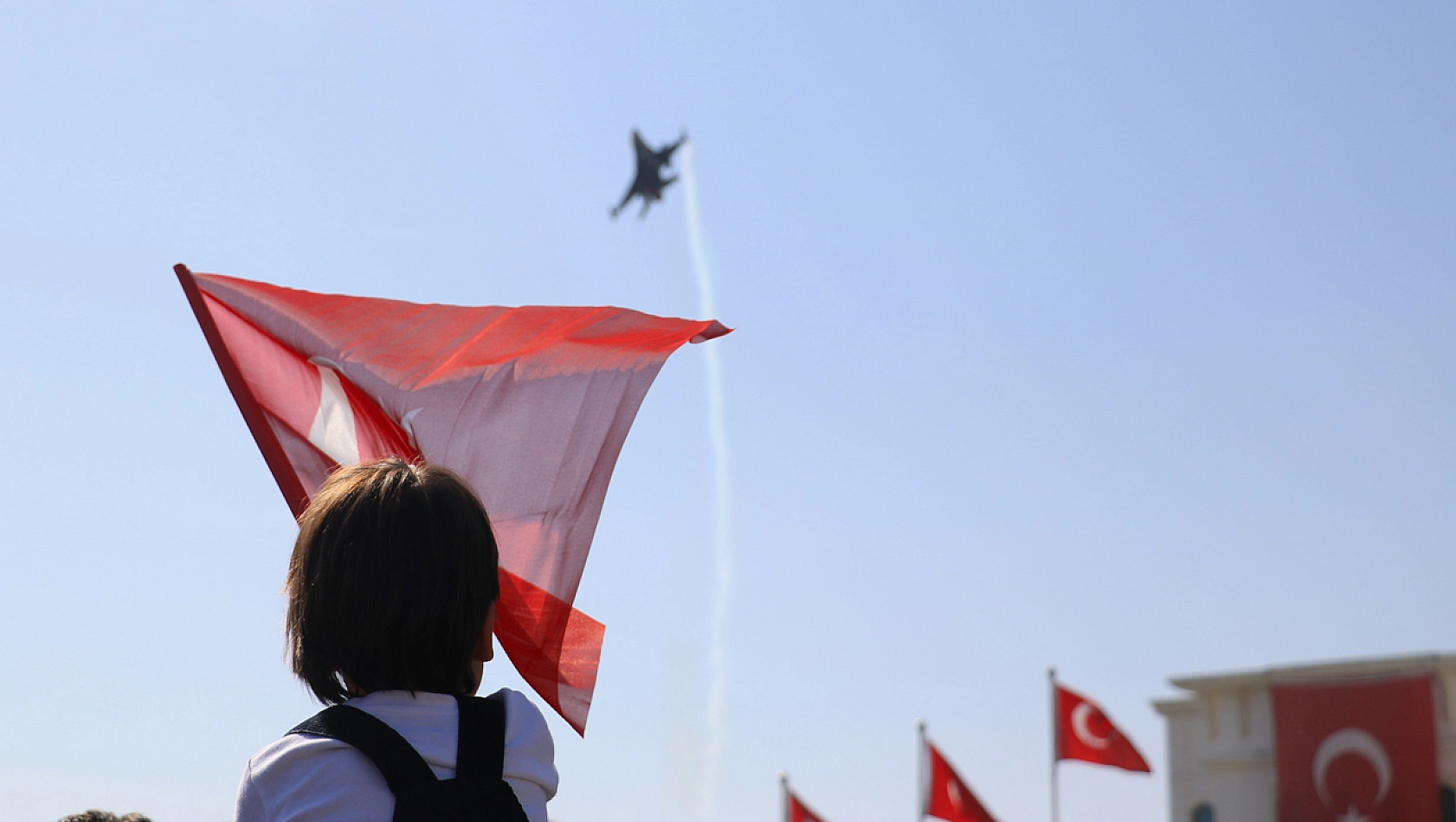 SOLOTÜRK, Elazığ'ı Selamladı