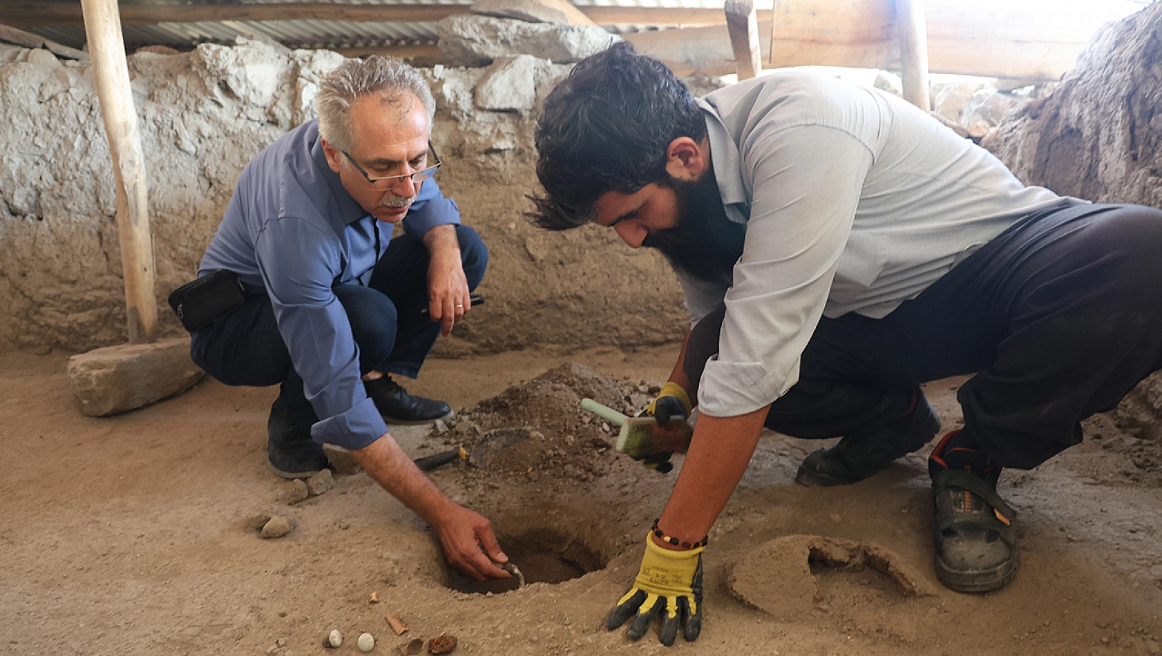 Tarihi Harput Kalesinde yapılan arkeolojik kazılarda gerçekler ortaya çıktı