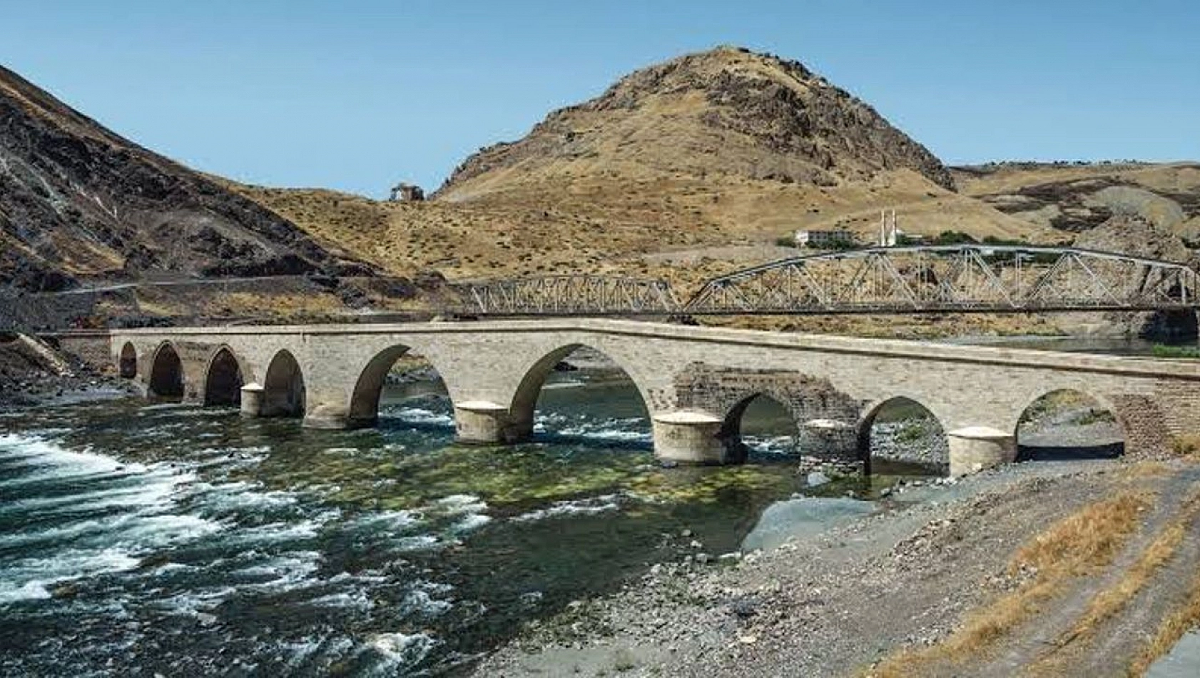 Tarihi Palu Köprüsü, Ulaşıma Yeniden Açıldı