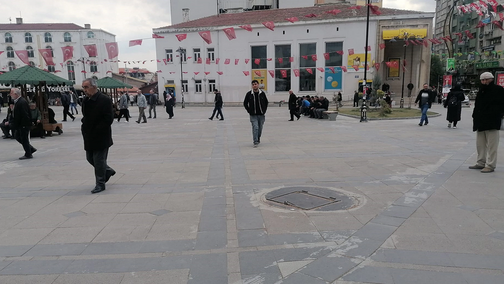 Tüm çalışanların maaşından en az 842 lira kesilecek