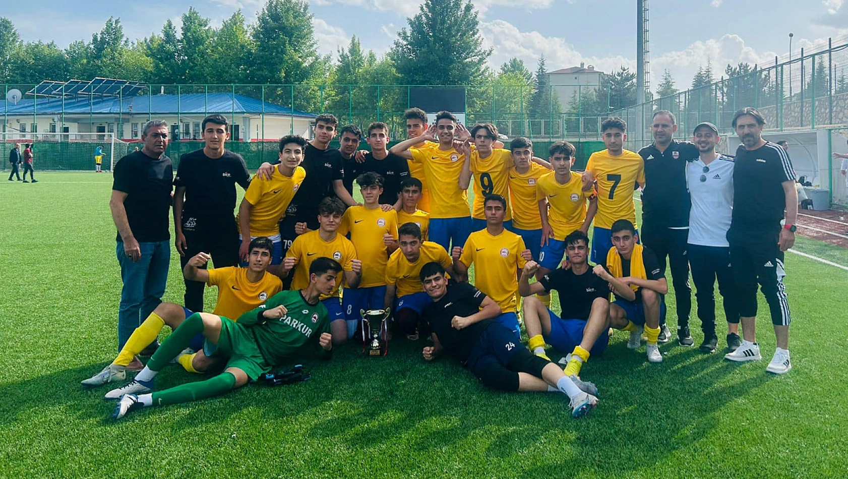 U17 Ligi'nde Şampiyon İl Özel İdare