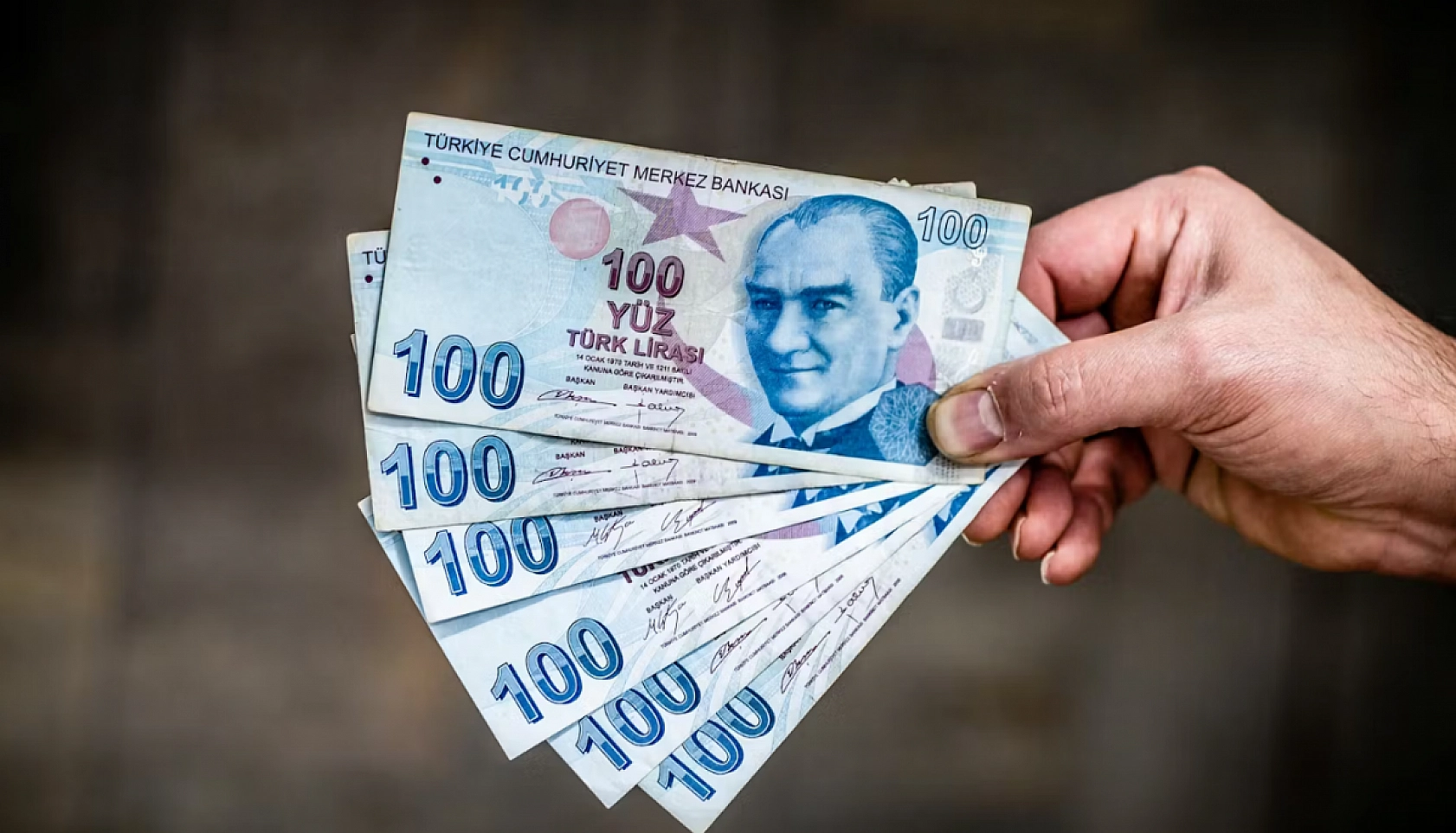 Memur ve emekliler için kötü haberi duyurdu! Ekonomist isim oranı açıkladı… Hayalleri yıkacak