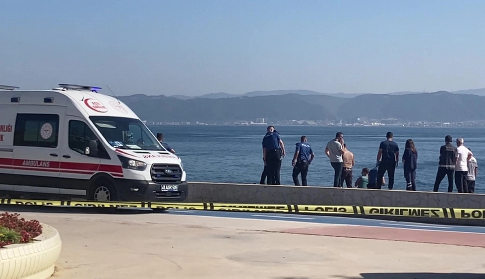 Denizde 2'si kadın 3 ceset bulundu!