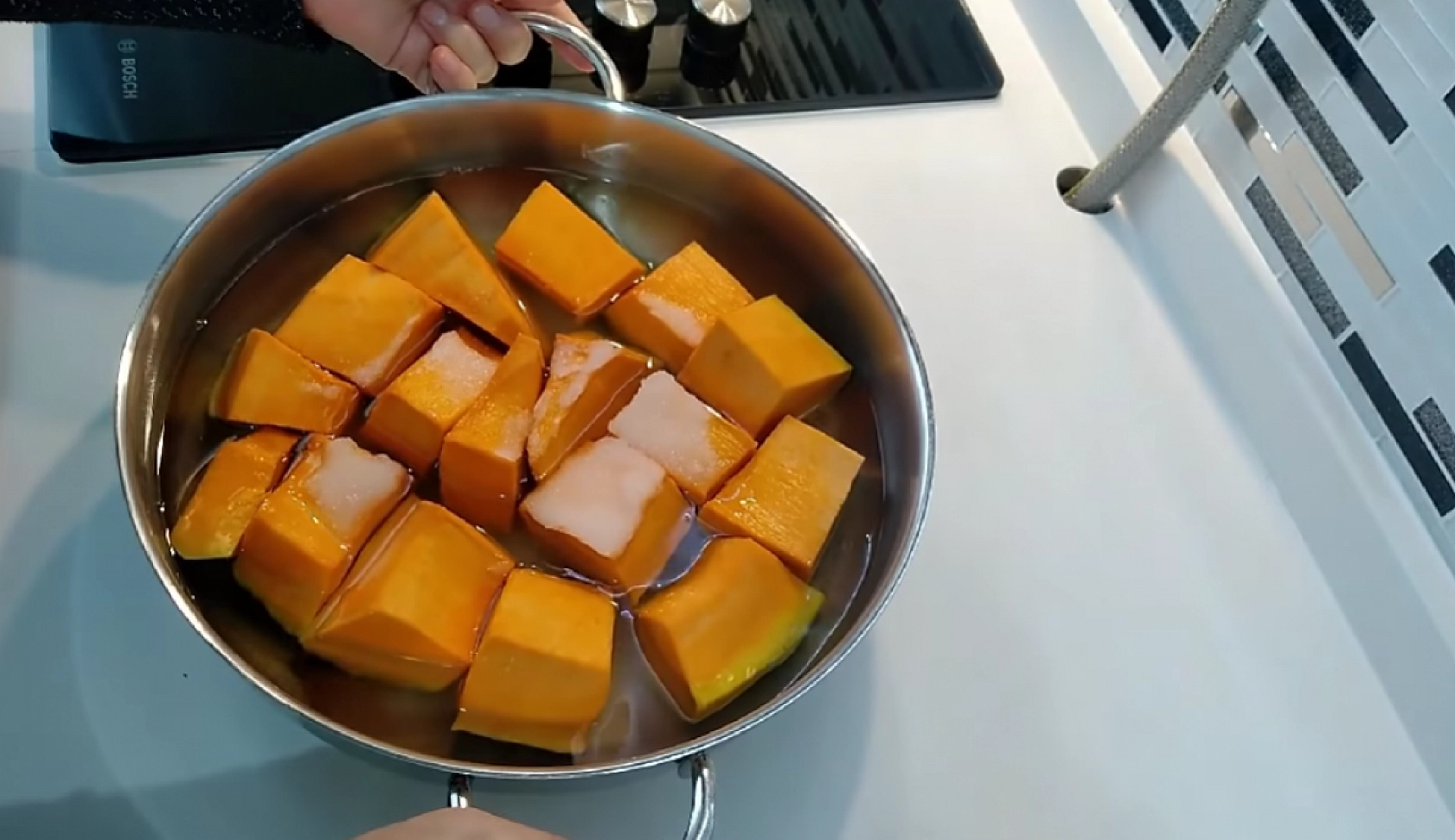 Elazığ'da bu tarif sır gibi saklanır Elazığlı ev hanımları kabak tatlısını bu tarifle yapıyor