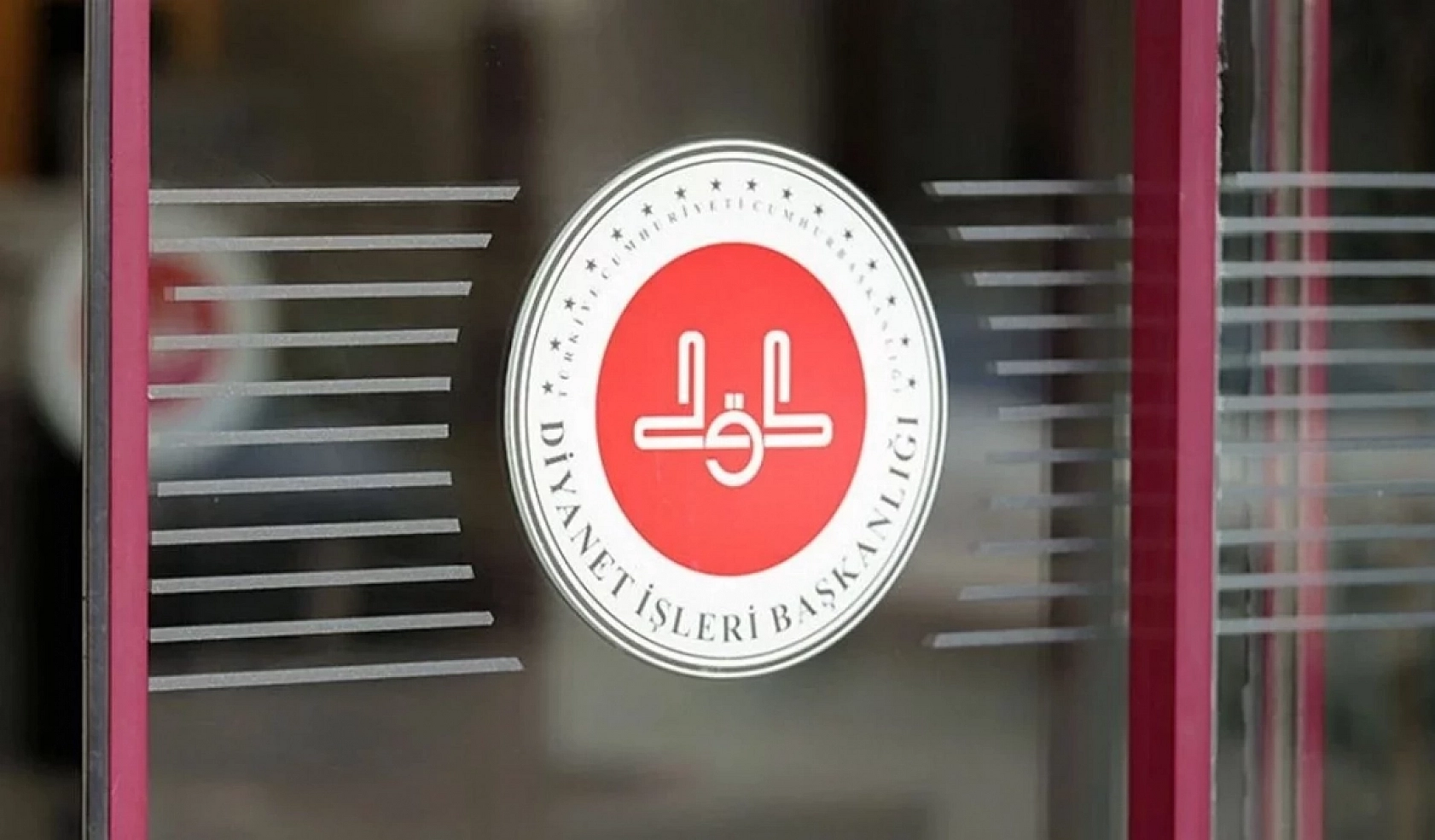 Bakanlığa 3 binden fazla personel alınacak