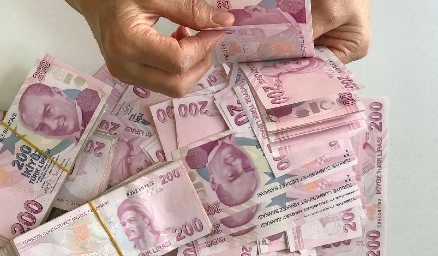 Elazığ dahil 81 ilde evlenecek gençlere destek