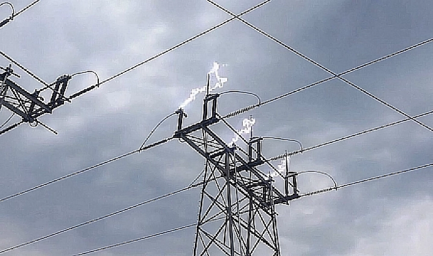 Elazığ'da yüzlerce noktada elektrik kesintisi yaşanacak!
