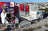 Ünlü sanatçı Emre Altuğ hayranlarıyla buluşuyor