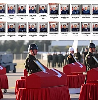 20 şehidimiz gözyaşlarıyla uğurlanıyor: Türkiye yasa boğuldu