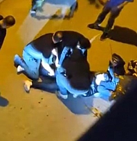 20 yaşındaki genç bıçaklandı