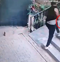 4 yaşındaki çocukların kavgasında silah çekildi