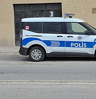 58 yaşındaki adamın cesedini evde annesi buldu