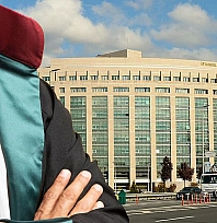 Adliye'de sahte hakim skandalı
