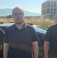 Alihan Kuriş'in firari kardeşi yakalandı: Kaçış aracı eski İçişleri Bakanı'na tahsisli çıktı