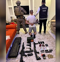 Almanya'nın aradığı şahıs İzmir'de yakalandı