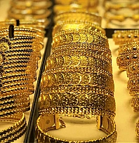 Altın yatırımcıları dikkat! Altında yeni tahminler açıklandı