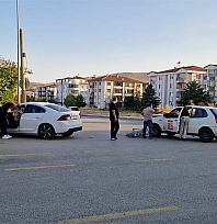 Ataşehir'de korkutan kaza: 1 yaralı, elektrikler kesildi