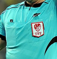 Bahis soruşturmasında PFDK 149 hakemi listeden sildi