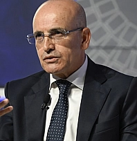 Bakan Şimşek'ten ekonomi mesajı: Enflasyonla mücadele sürecek