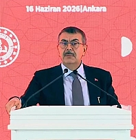 Bakan Tekin'den dijital dil eğitimi hamlesi
