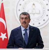 Bakan Tekin'den tercih sürecindeki öğrencilere müjde