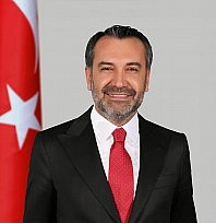 Başkan Şerifoğlularından emeğe saygı, alın terine vefa