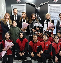 Beşiktaş Kulübü 'İyiliğe Kanat Aç' projesiyle Elazığ'da