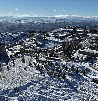 Beyaz gelinliğini giyen Harput havadan görüntülendi