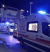 Bıçaklı kavga kanlı bitti: 2 yaralı