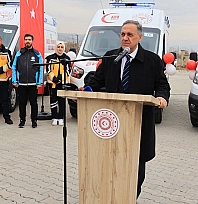 Bingöl'e 5 yeni ambulans ve 2 UMKE aracı tahsis edildi