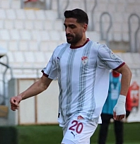 Bordo-beyazlılar Erzincan'da beraberliğe razı oldu