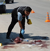 Boşanma davasından çıkan aileler birbirine girdi: 1 ölü, 5 yaralı