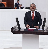 CHP'li Gürsel Erol'dan Sağlıkta Elazığ Çağrısı: 'Şehir Merkezine İkinci Basamak Hastane Şart'