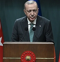 Cumhurbaşkanı Erdoğan: Kadınlar çocuk yetiştirirken yalnız bırakılıyor