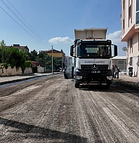 Elazığ Belediyesi, İcadiye Mahallesi'ndeki 20 sokak 1 caddenin yollarını yeniledi