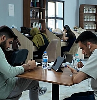 Elazığ Belediyesi kütüphanelerinde gençler, geleceğe hazırlanıyor