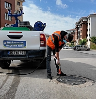 Elazığ Belediyesi'nden 12 ay kesintisiz larva mücadelesi