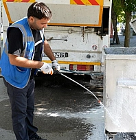 Elazığ Belediyesi'nden Sürsürü Mahallesi'nde kapsamlı temizlik